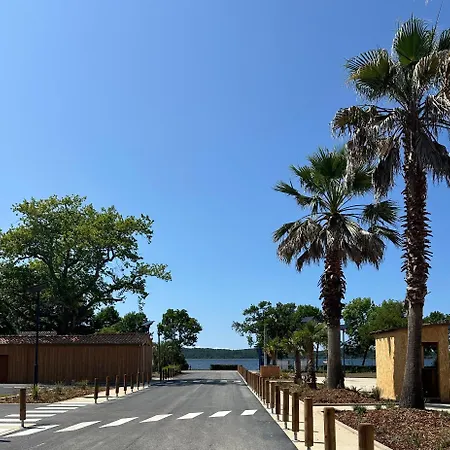 Location Mobile-home Confort Face Au 假日公园